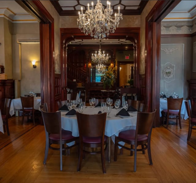 Top Office Holiday Party Venues in Rhode Island