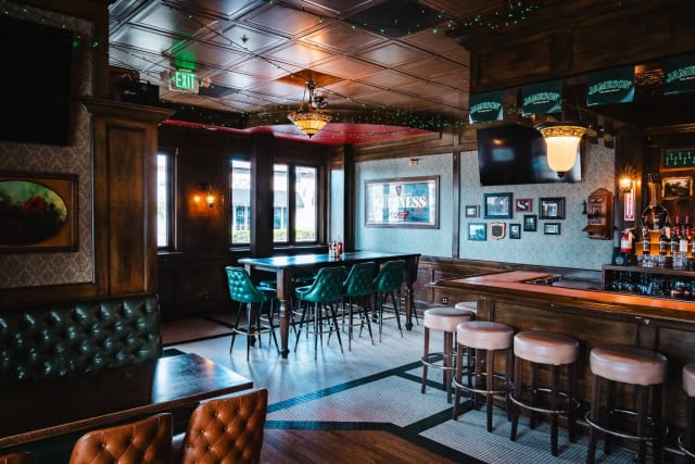 Mickey's Irish Pub photo 4