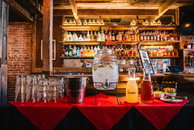 High Horse Saloon photo 3