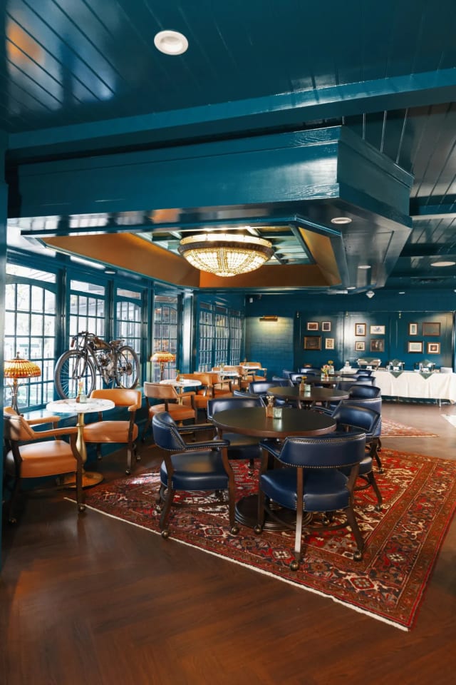 The Peacock Room at Muldoon's Irish Pub
