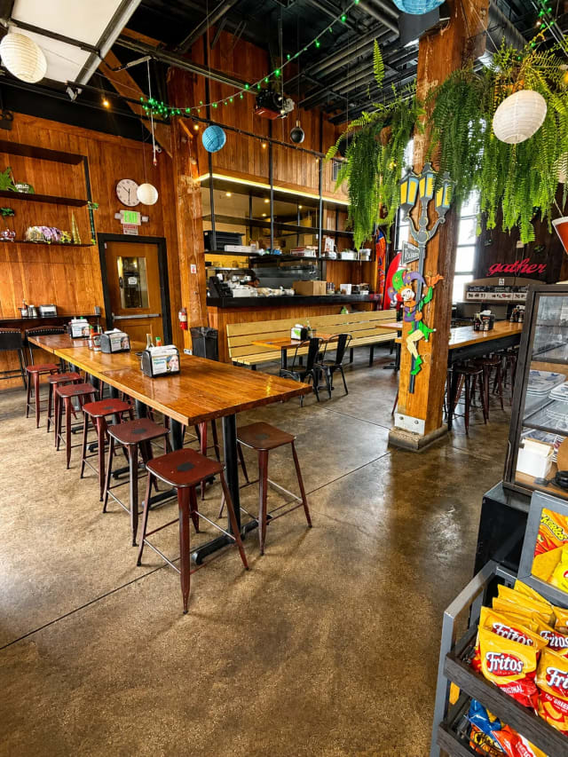 Queen’s Louisiana Po-boy Cafe photo 1