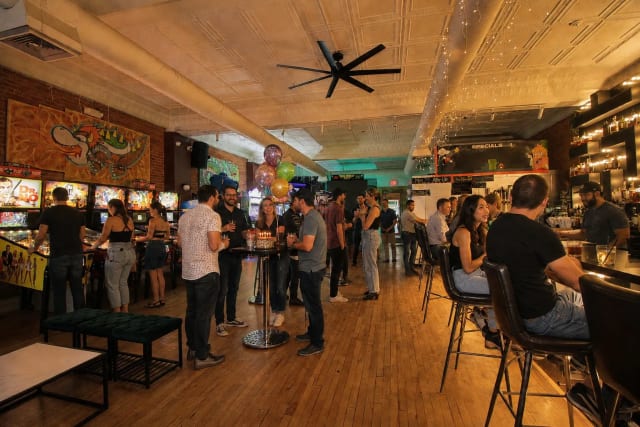 1Up Arcade Bar - Farmington photo 1