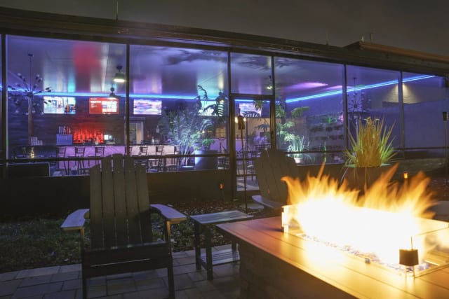 Calypso Bar & Grill photo 4