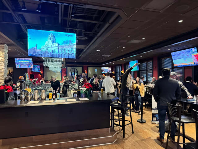 Bar Area at Oh London