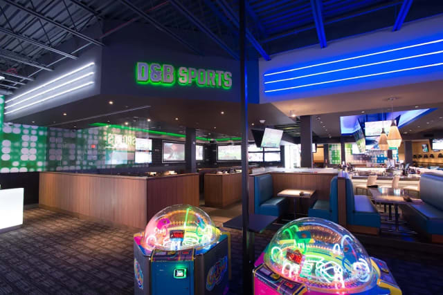 Dave & Buster's - Woodbridge, NJ photo 1
