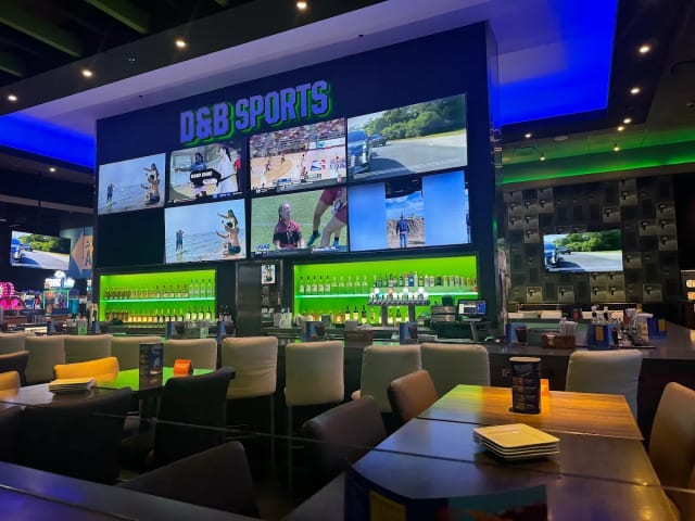 Dave & Buster's - Staten Island, NY photo 1