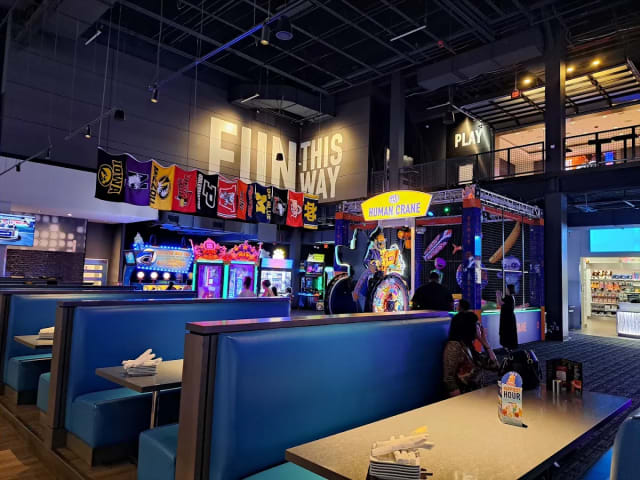 Dave & Buster's - Schaumburg, IL photo 1