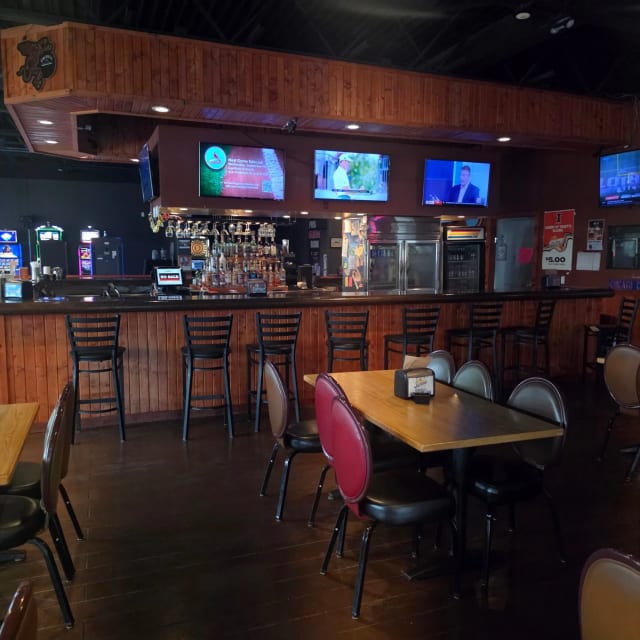 Rocket Bar & Grill photo 5
