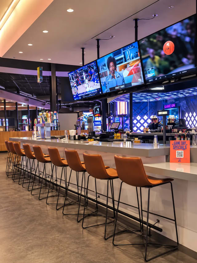 Dave & Buster's - Oklahoma City, OK photo 2