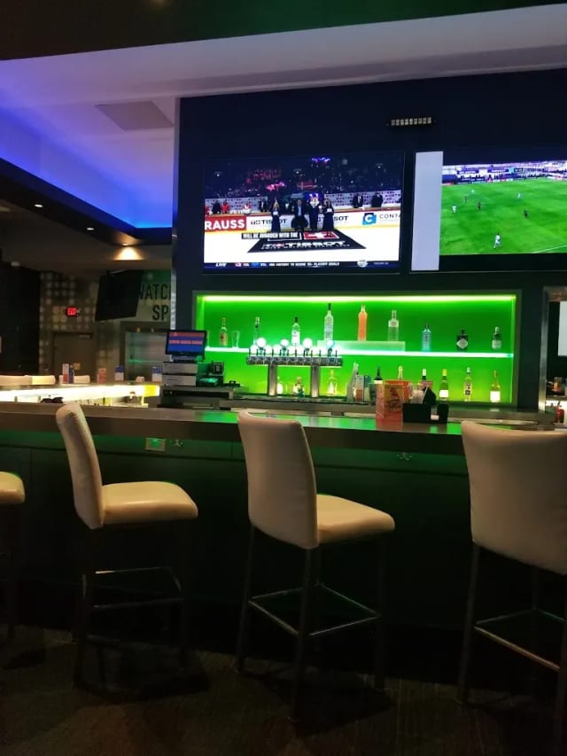 Dave & Buster's - Northridge, CA photo 2