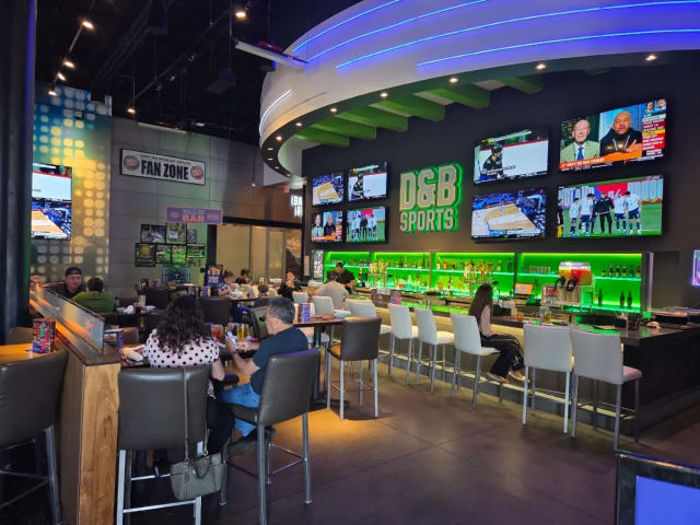 Dave & Buster's - Albuquerque, NM photo 2