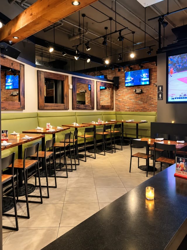 Grey Bar & Restaurant  NYC photo 2