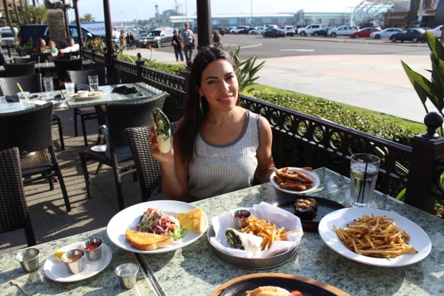 Claim Jumper San Diego photo 2