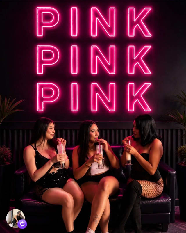 Pink pink pink photo 1