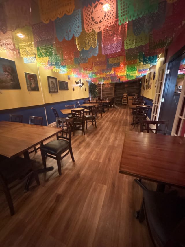 Luna y Sol Mexican Restaurant photo 4