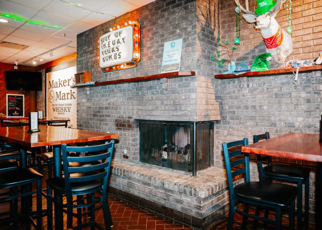 Mount Prospect Public House photo 4