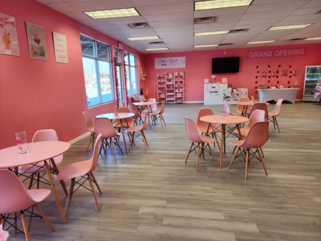 The Pink Room Chicago photo 2