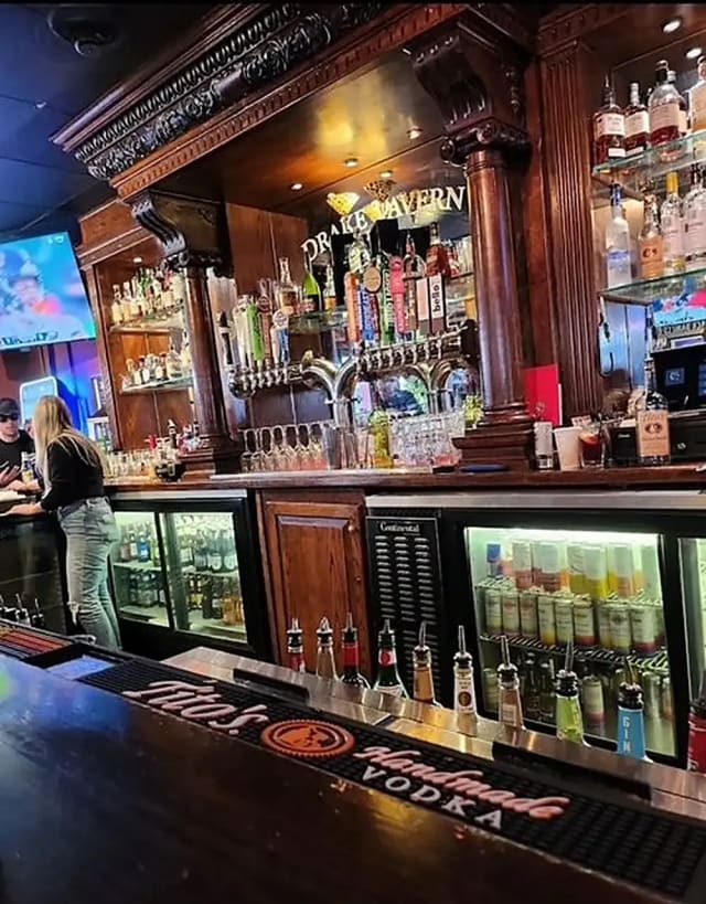 Drake Tavern photo 5