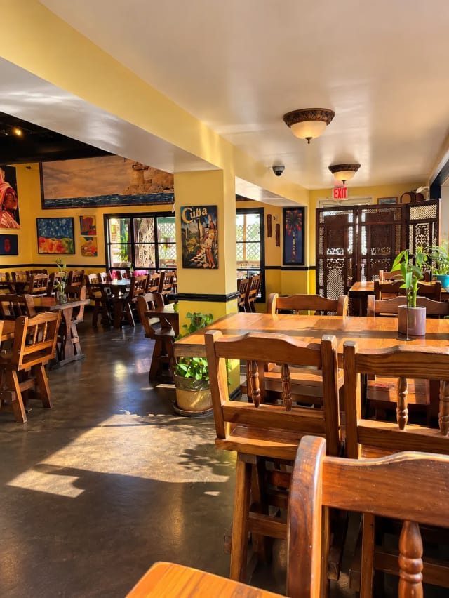 Habana Restaurant photo 3