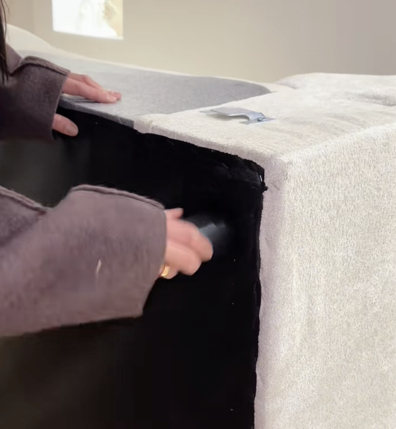 Thumbnail for Unboxing de mon nouveau canapé POGNI de chez @Vente-unique.com - Ameublement 