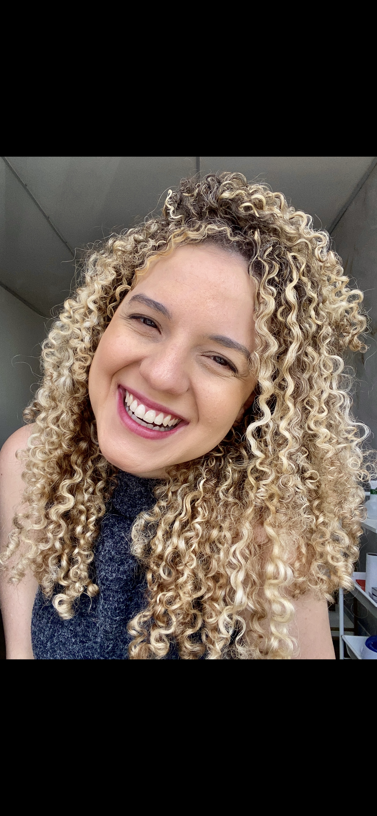 Allana Lopes - Image 1