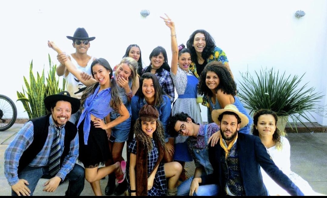 Escola de Mulheres - Image 1