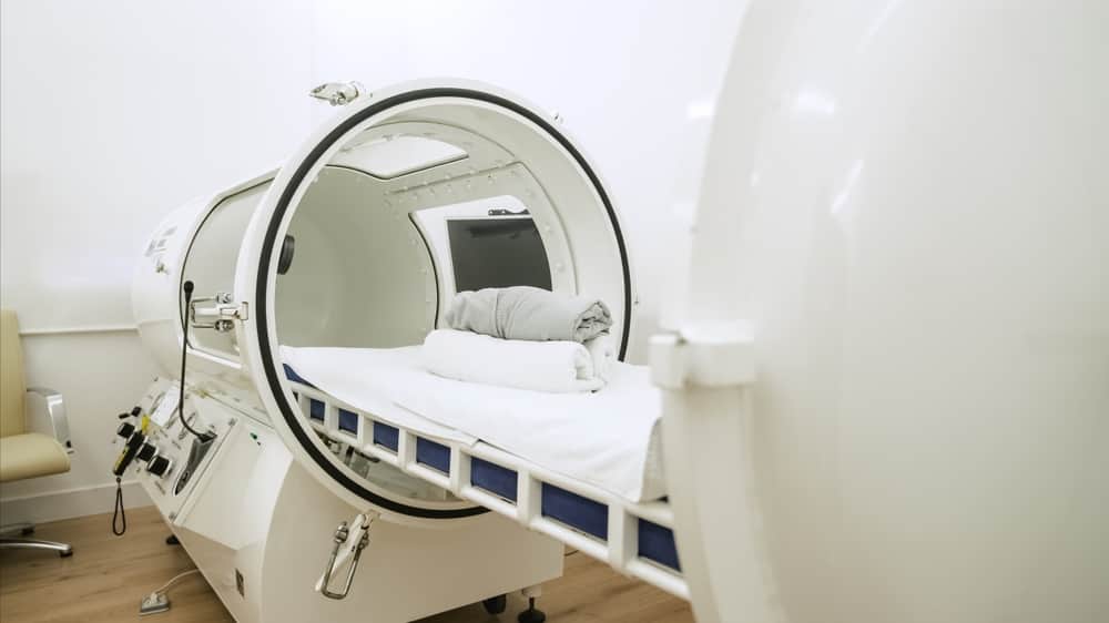 Hyperbaric Oxygen Therapy: Benefits and Uses