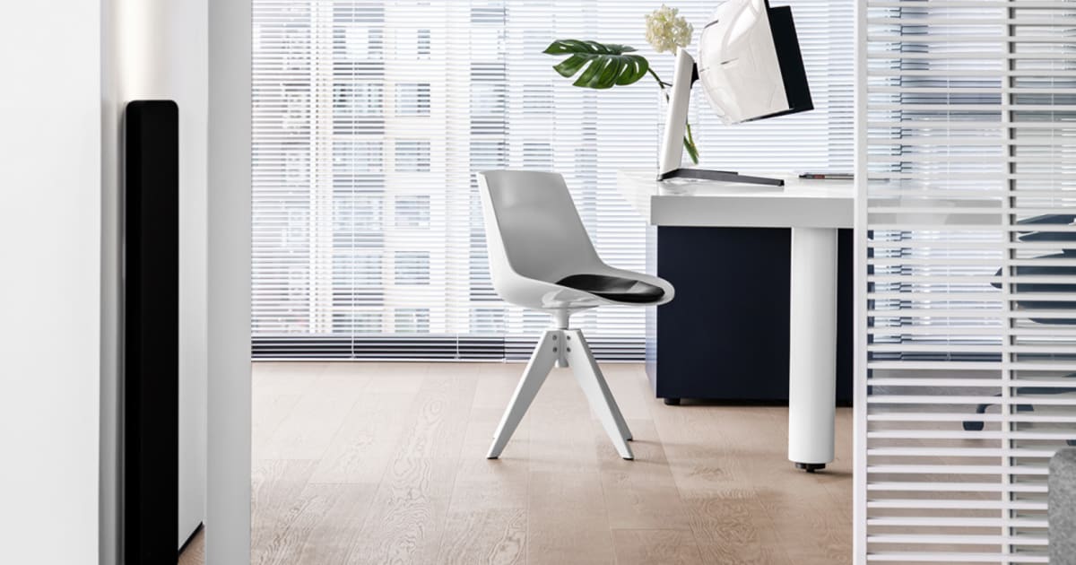 Modern Workstation with White Ergonomic Chair | Feel Design
