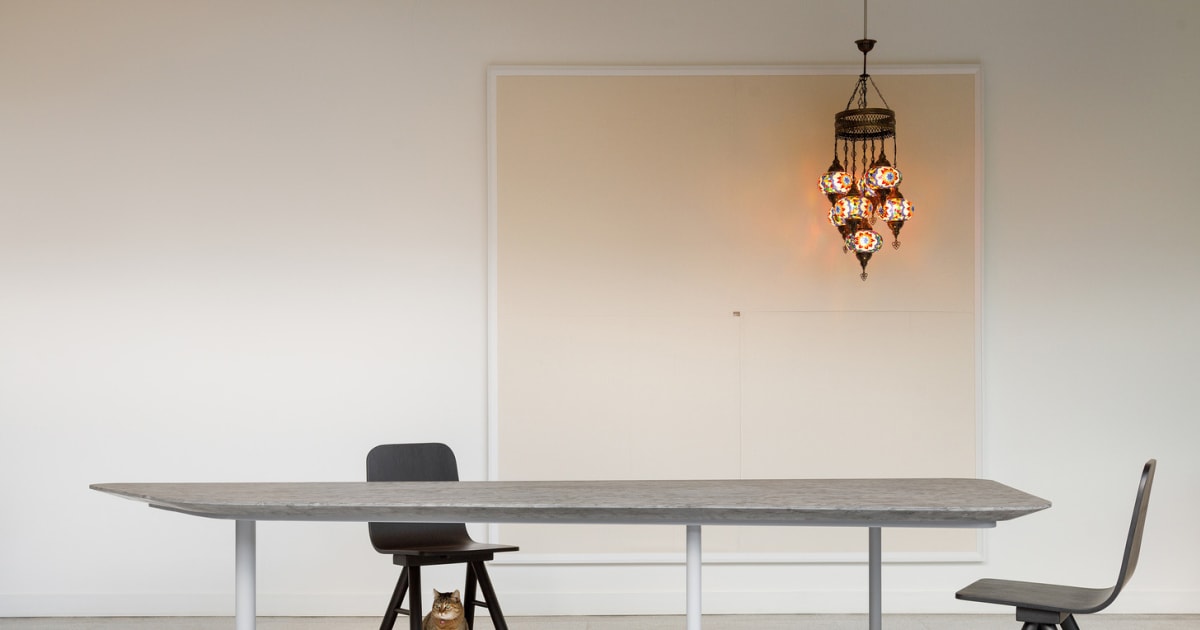 Modern Interior Desk with Concrete Surface | Feel Design