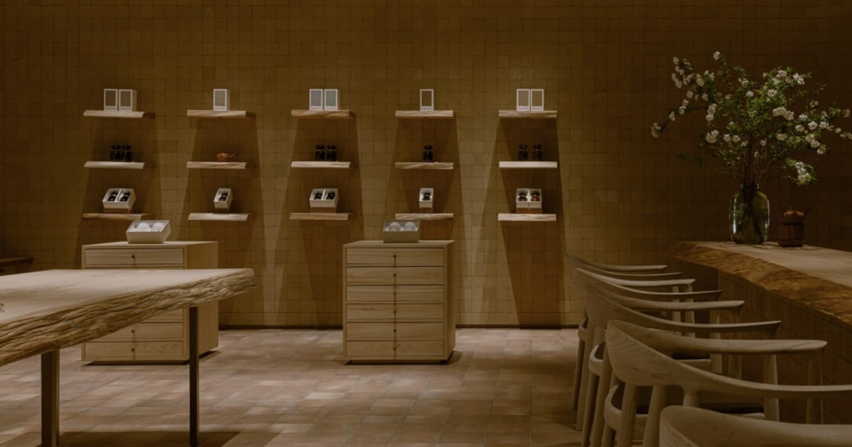 Wood Storefront Pattern Minimalist Retail Storefront with Wood | Feel Design