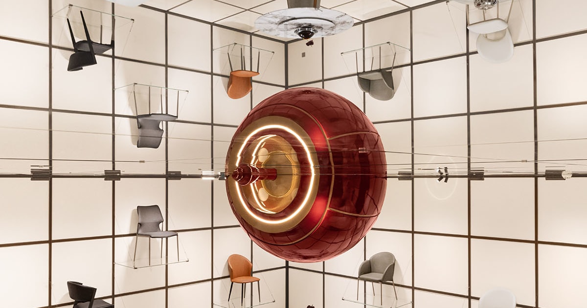 Modern Retail Display Featuring Red Sphere | Feel Design