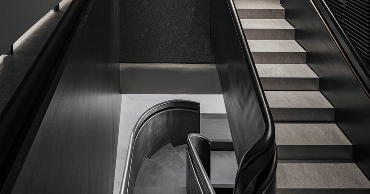 Modern Interior Black Metal Stair Escalator | Feel Design