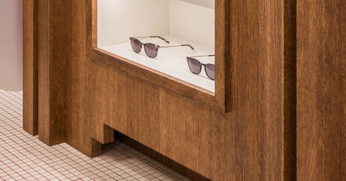 Modern Retail Display with Wooden Shelves | Feel Design