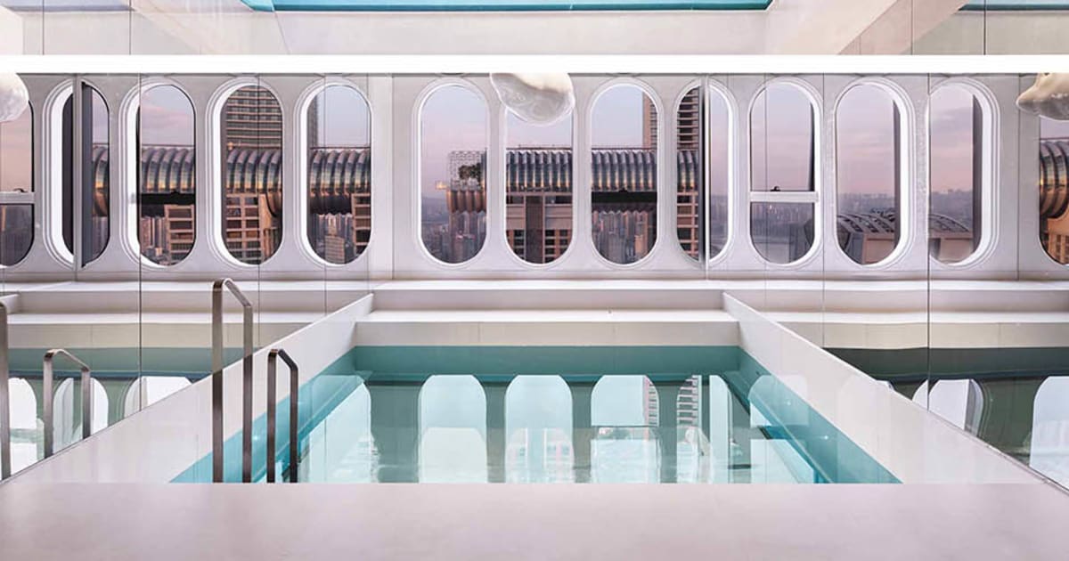 Modern Swimming Pool with Glass and Concrete Windo | Feel Design