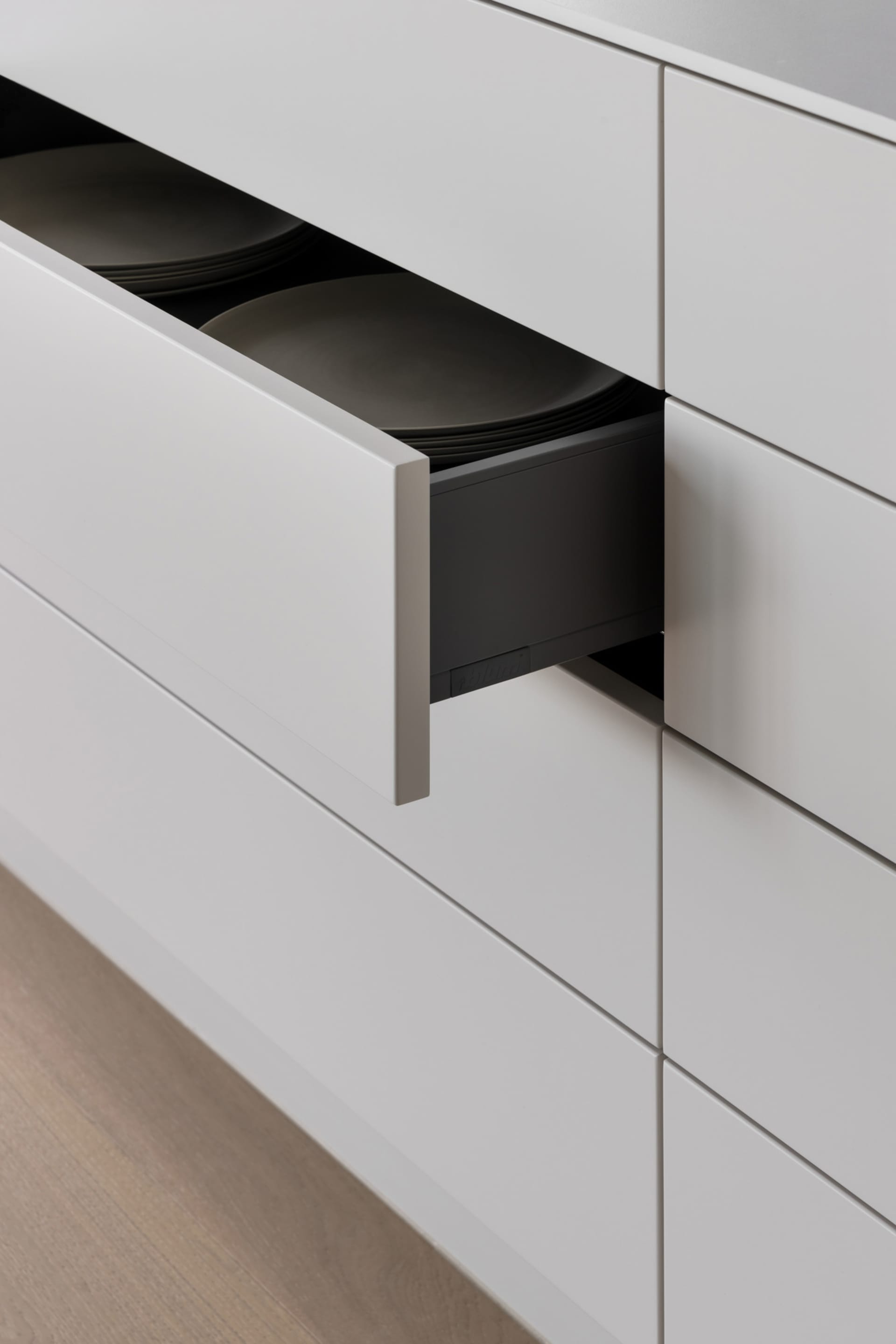 Minimalist White Interior Cabinet | Feel Design