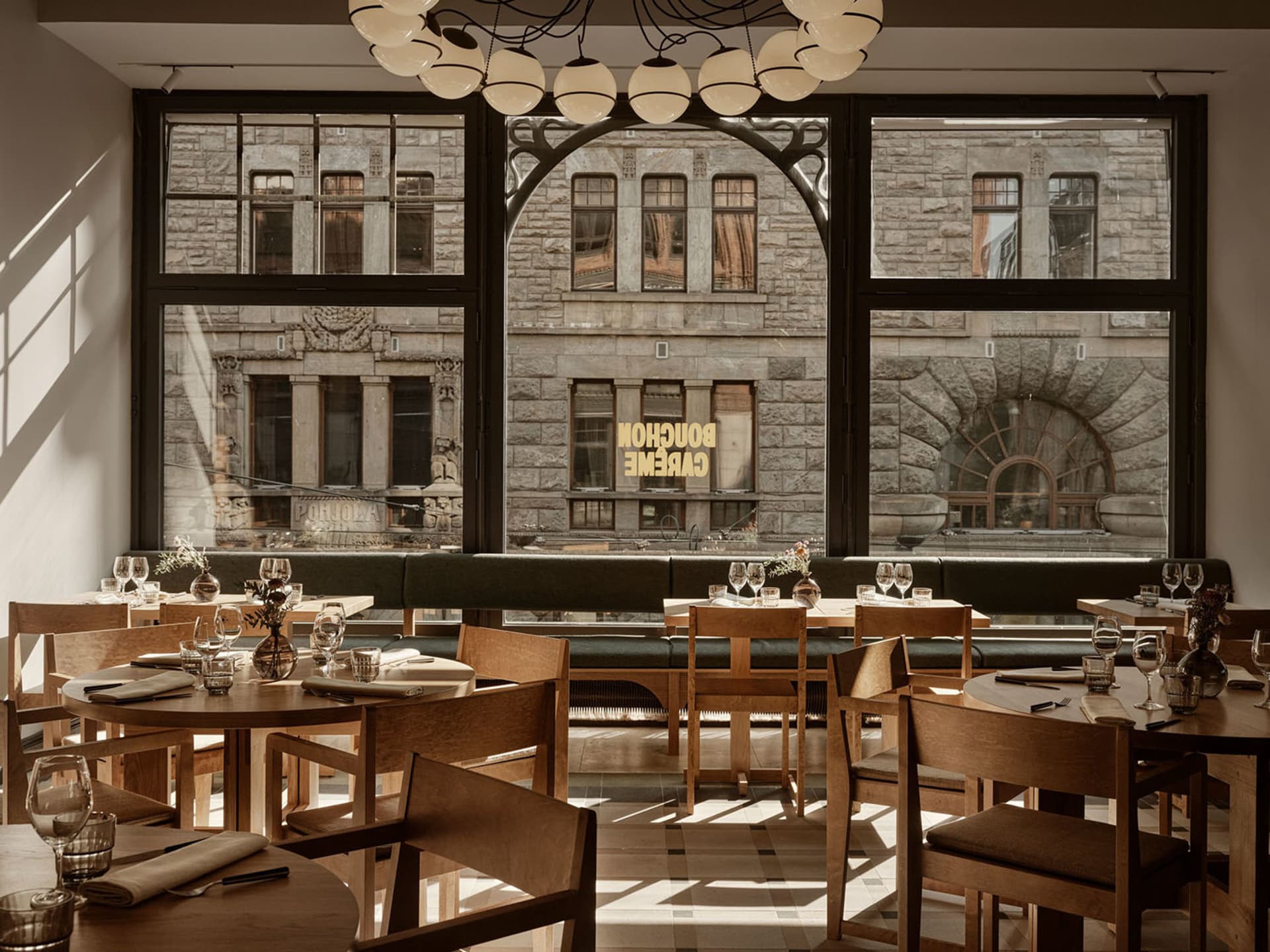 Minimalist Dining Concept 2