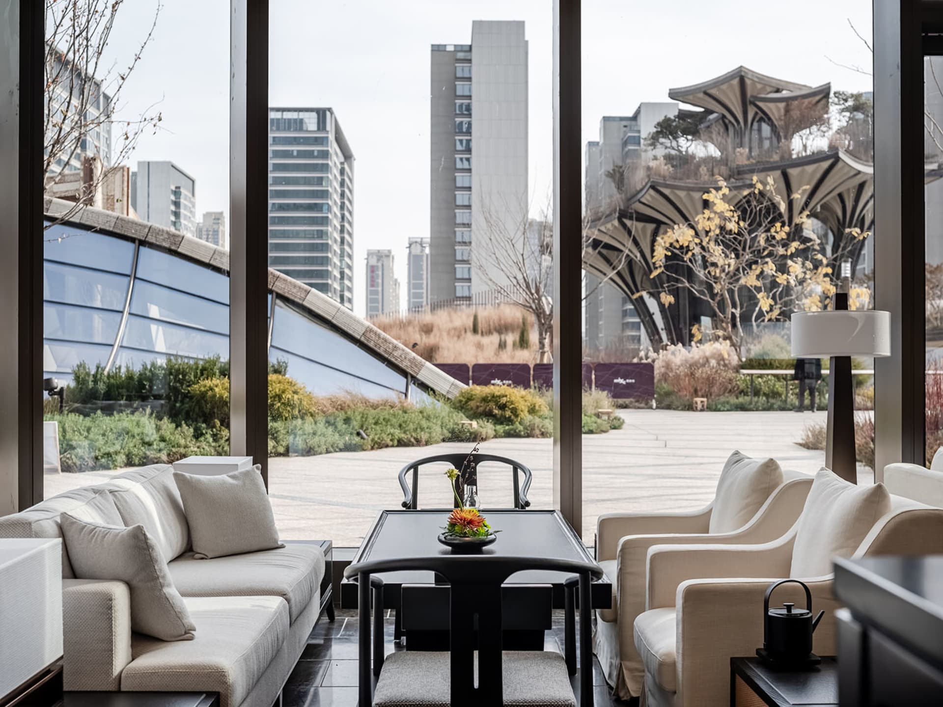 Minimalist Living Room Interior 1