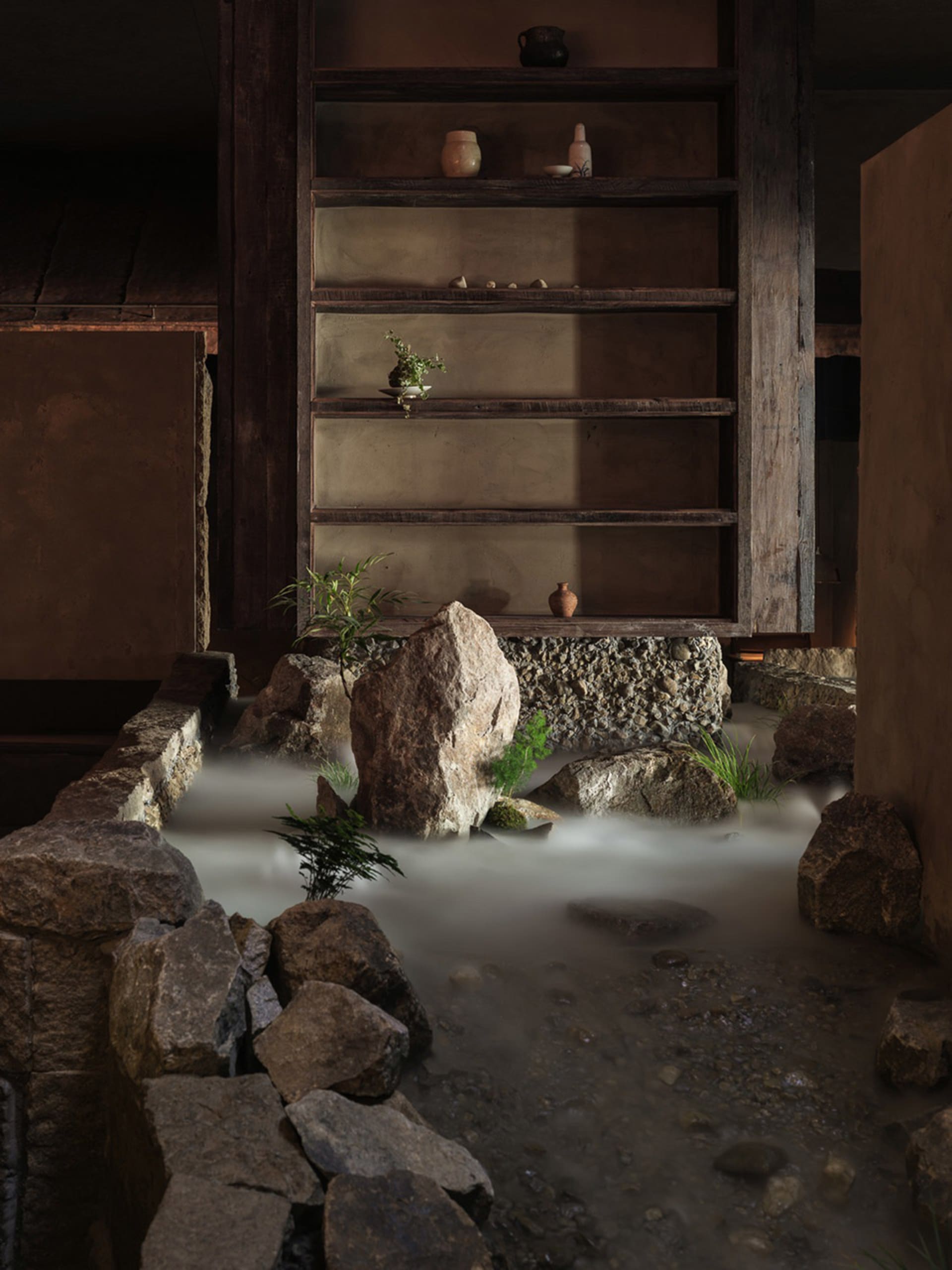極簡水療室內,搭配水景與自然材質