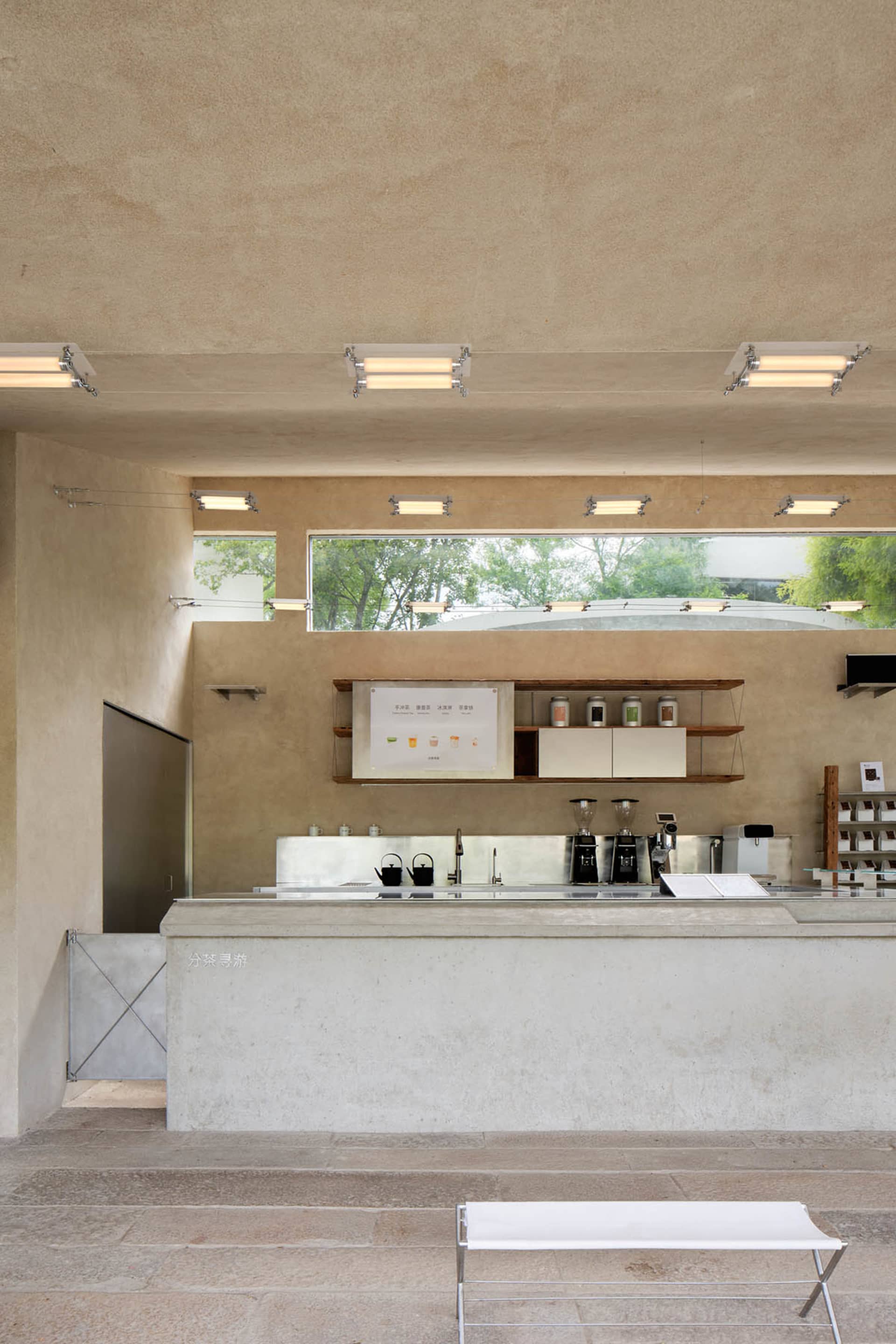 Chic Retail Collection 3