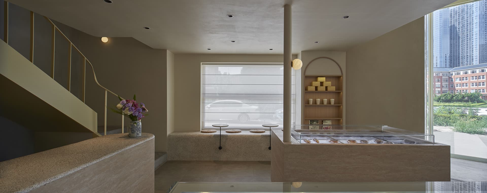 Luxurious Retail Interior 3