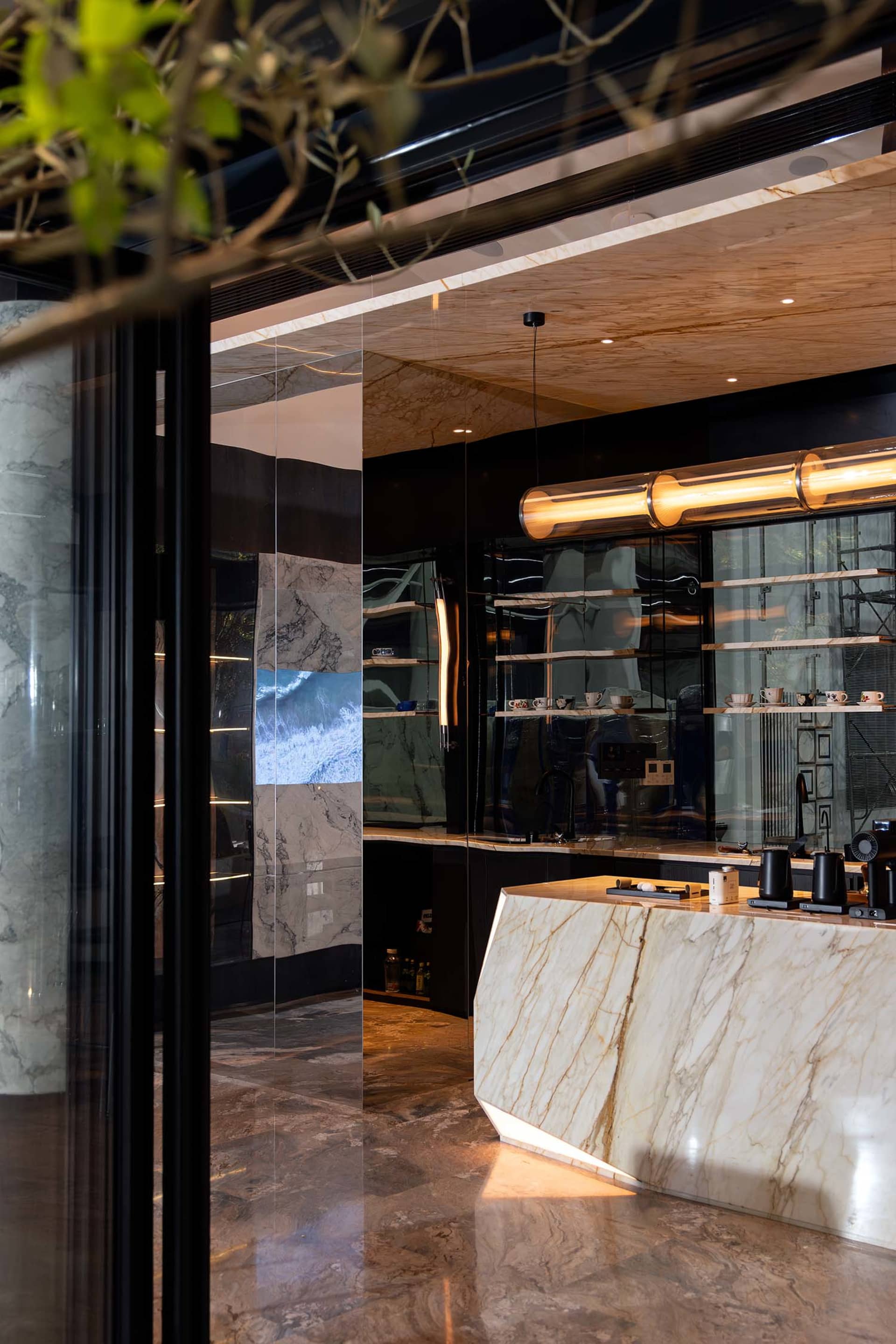 Luxurious Retail Design 4