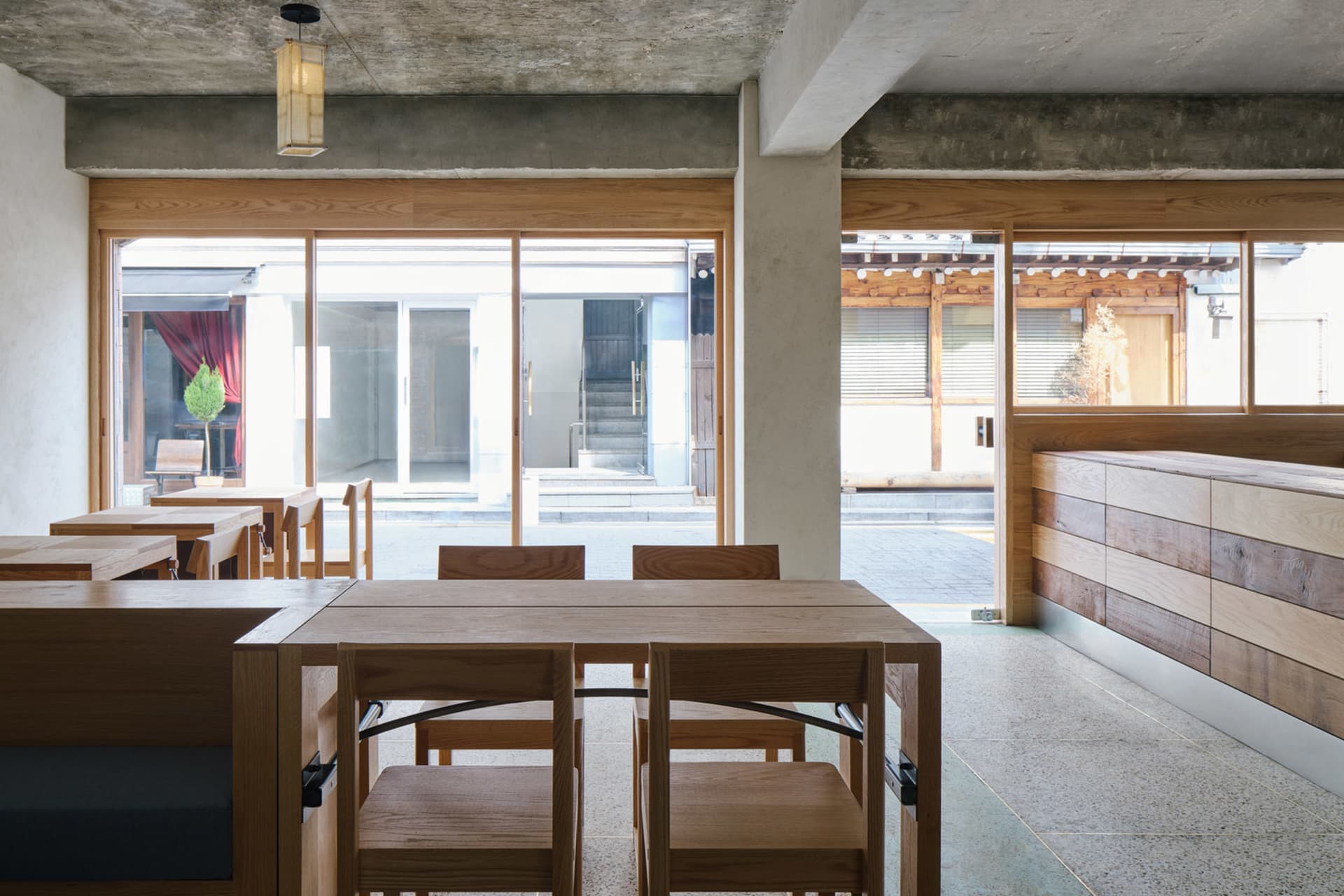 Chic Dining Project 3