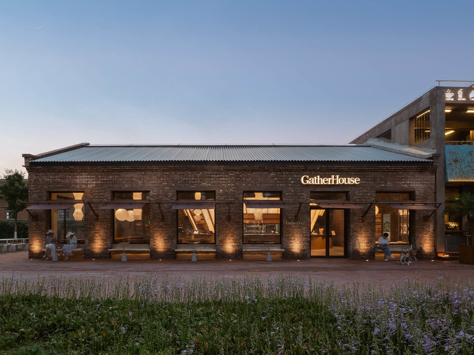 Stunning Retail Interior 1