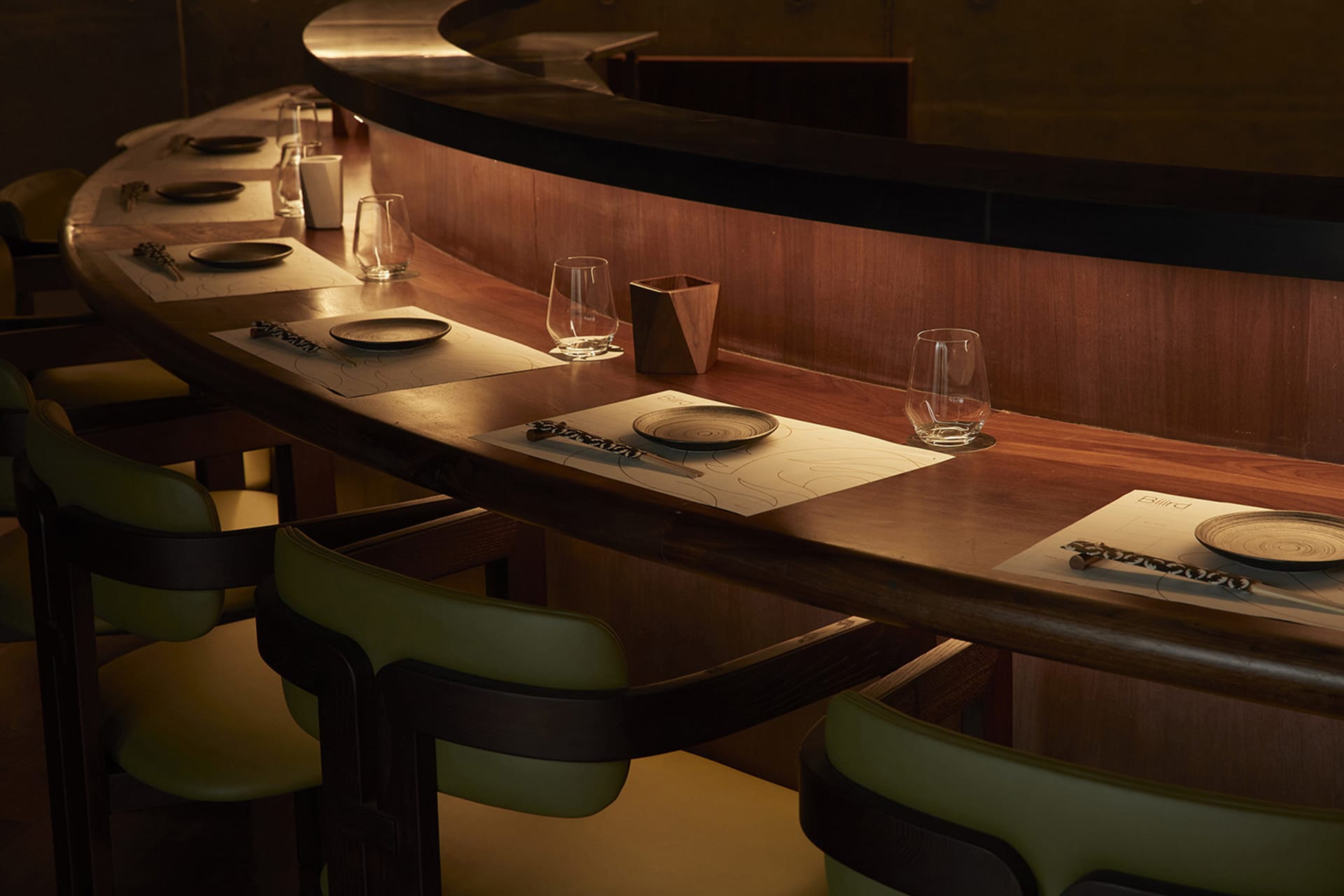 Classic Dining Space 1