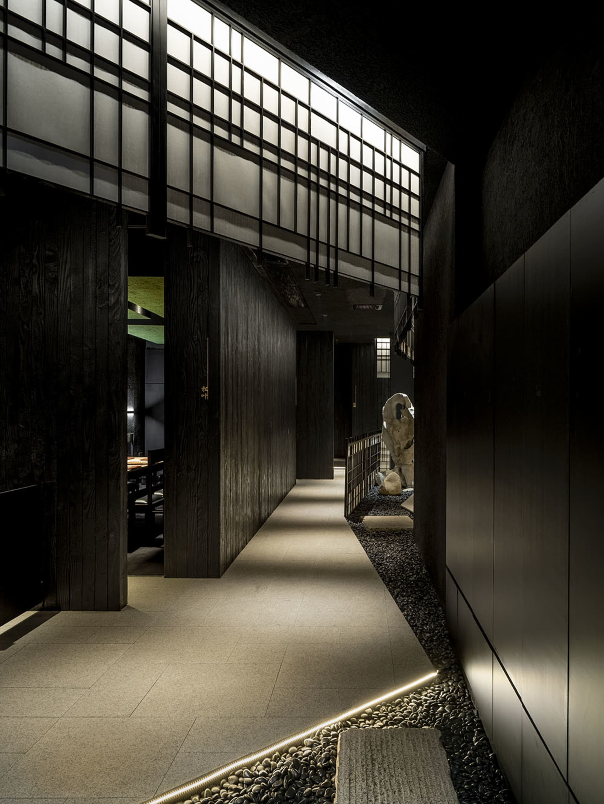 Elegant Dining Concept 3