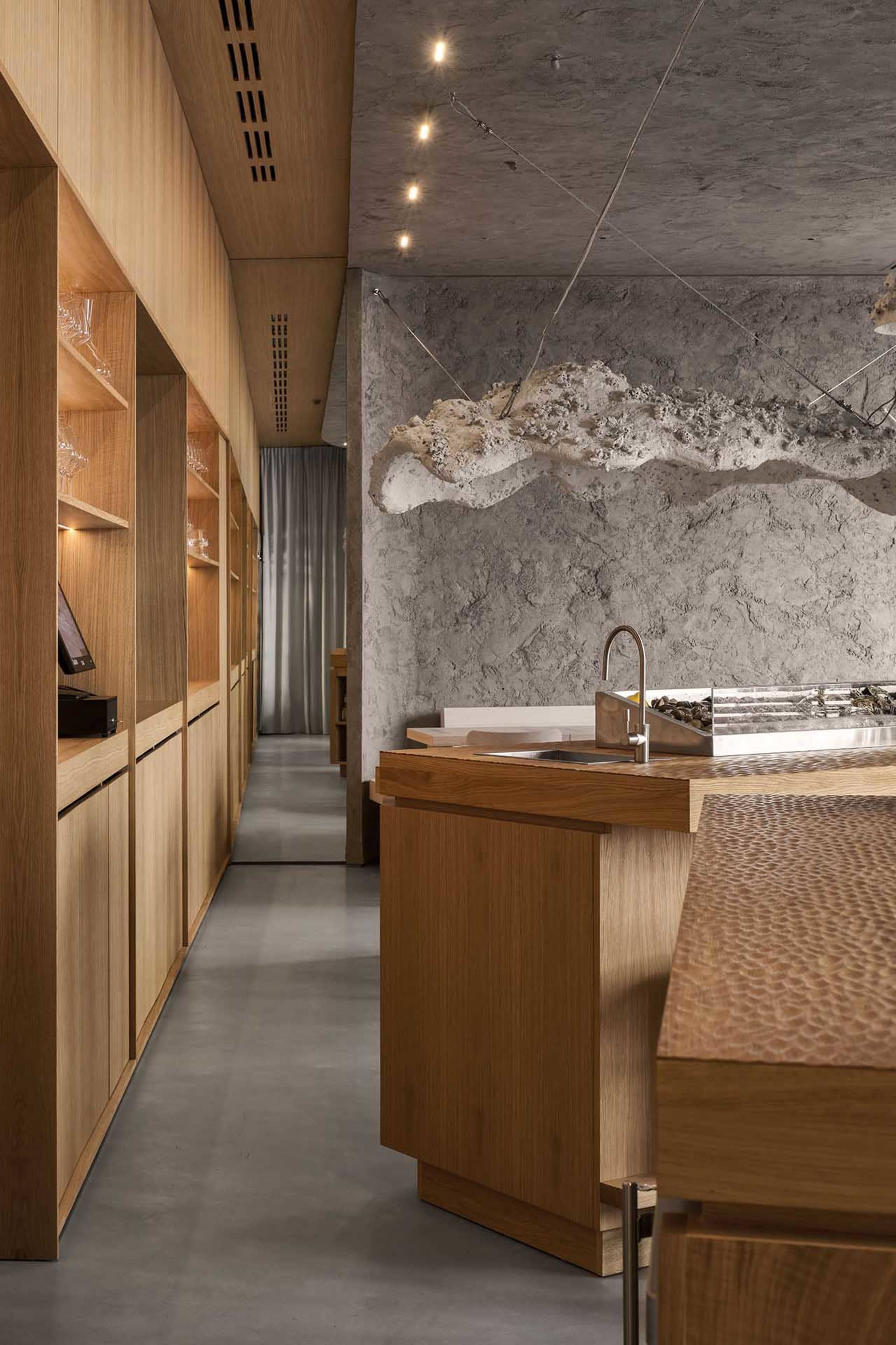 Stunning Dining Space 2