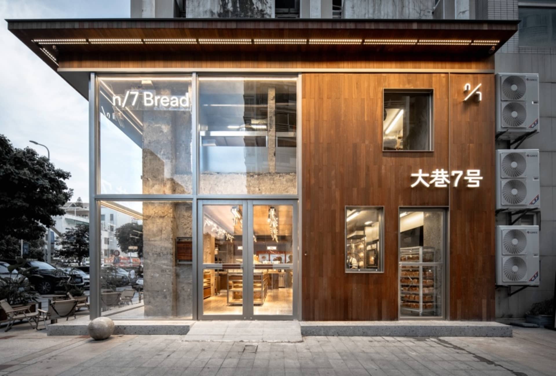Luxurious Retail Design 3