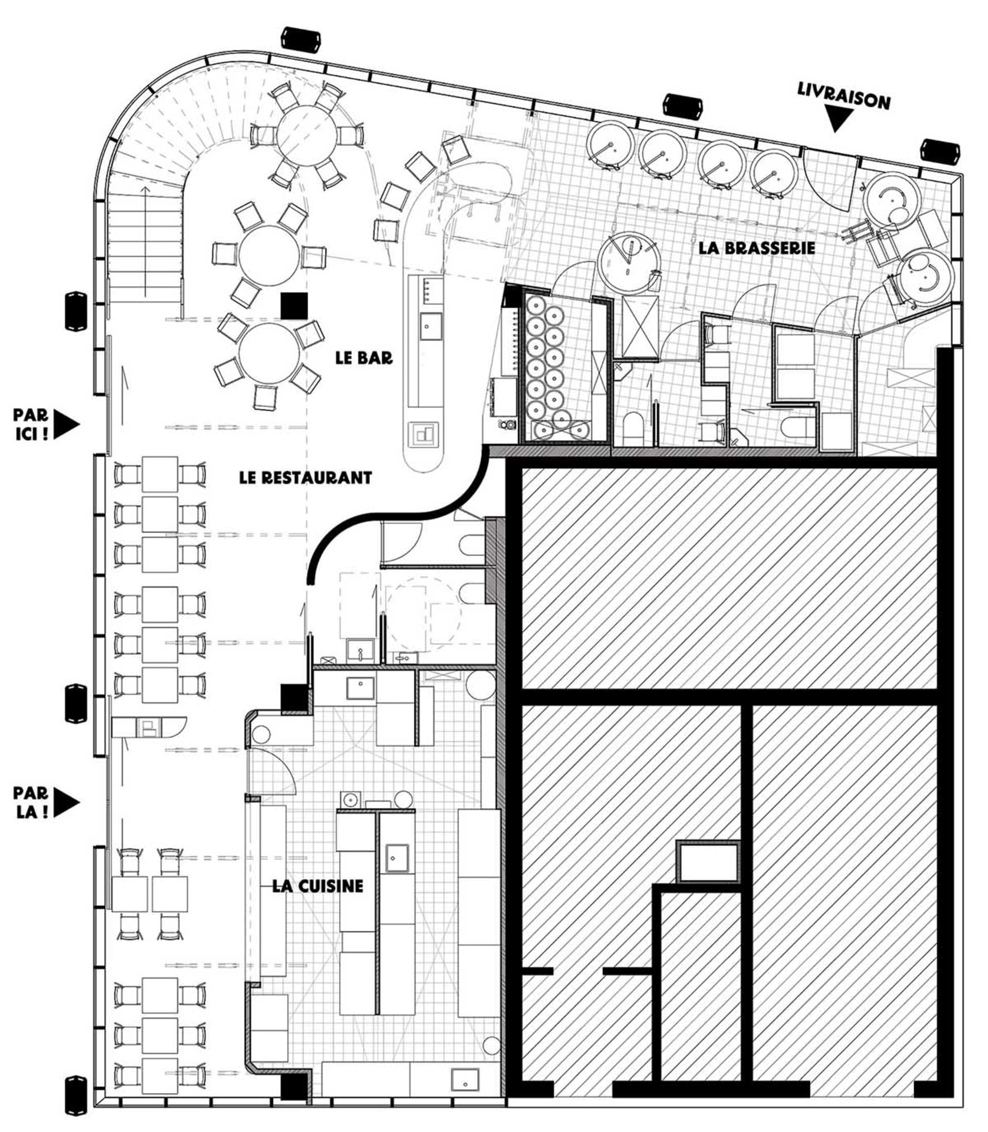 Detailed restaurant layout including areas like 'La Brasserie', 'Le Bar', 'Le Restaurant', and 'La Cuisine'.