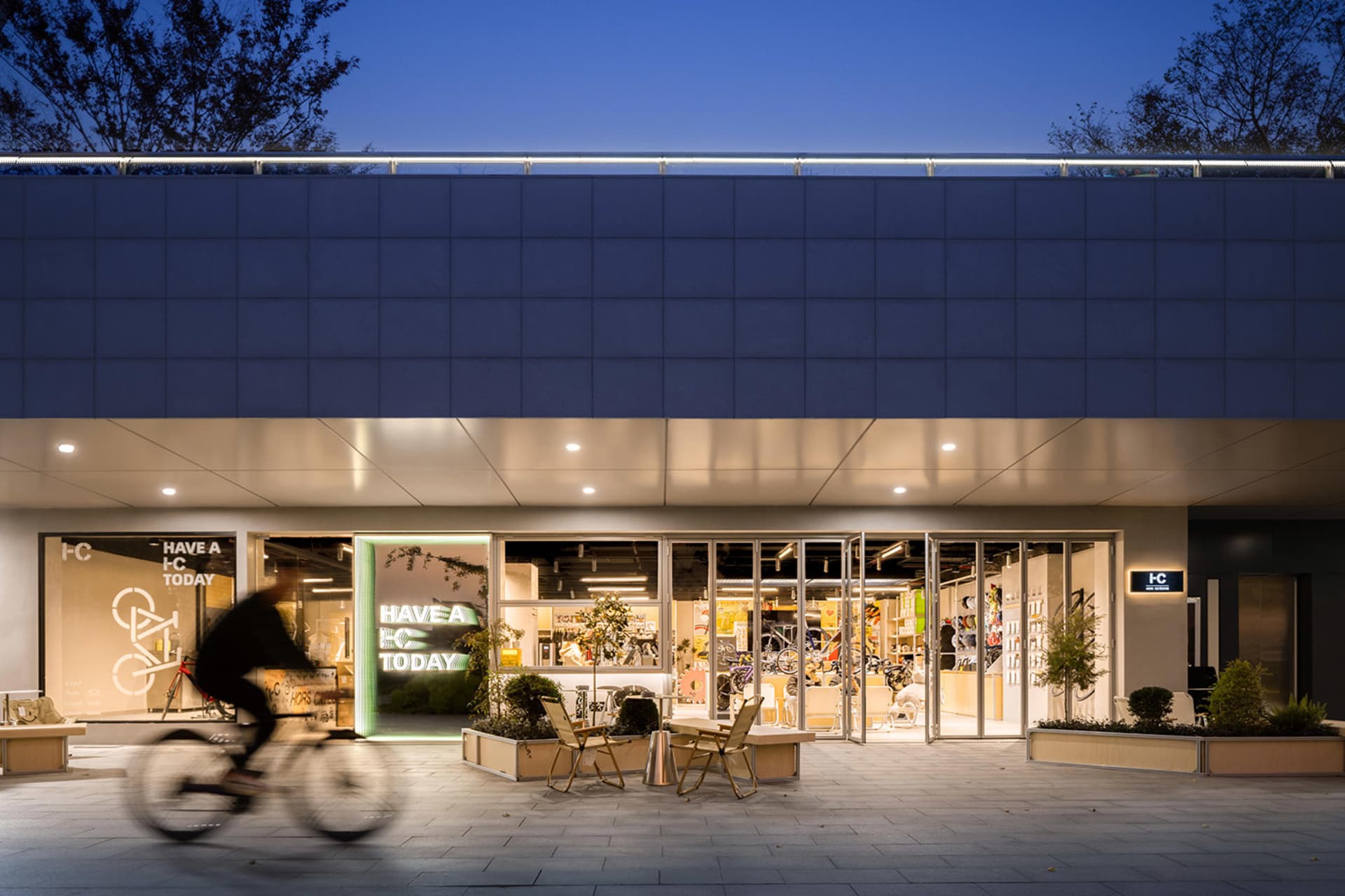 Elegant Retail Project 2