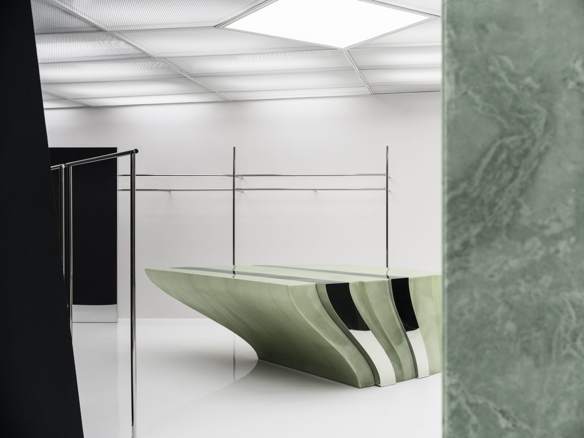 Stunning Retail Space 2